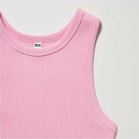 UNIQLO - Ribbed Racer Back Cropped Tank Top - Picture 2 of 8